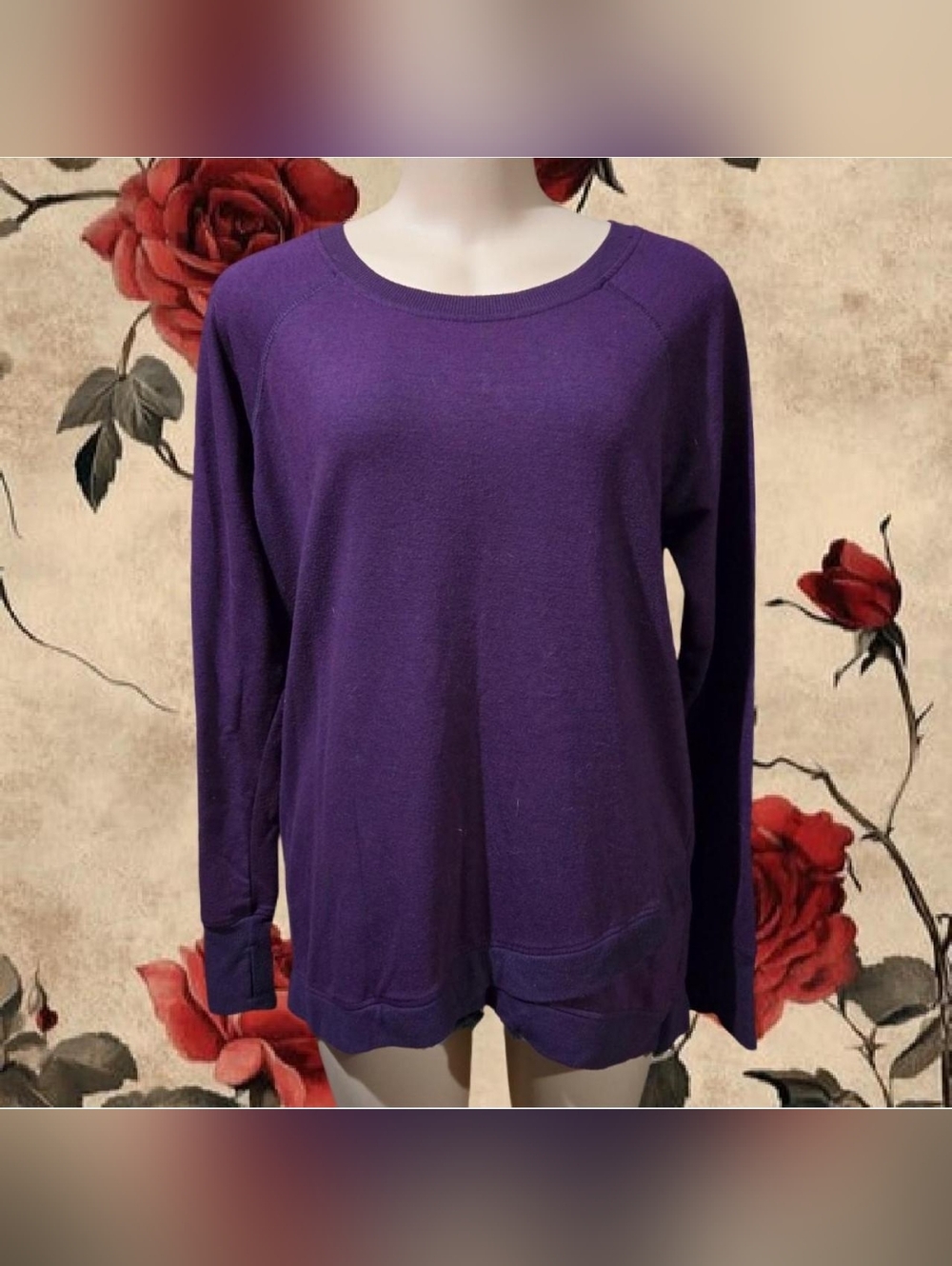 Sweatshirt